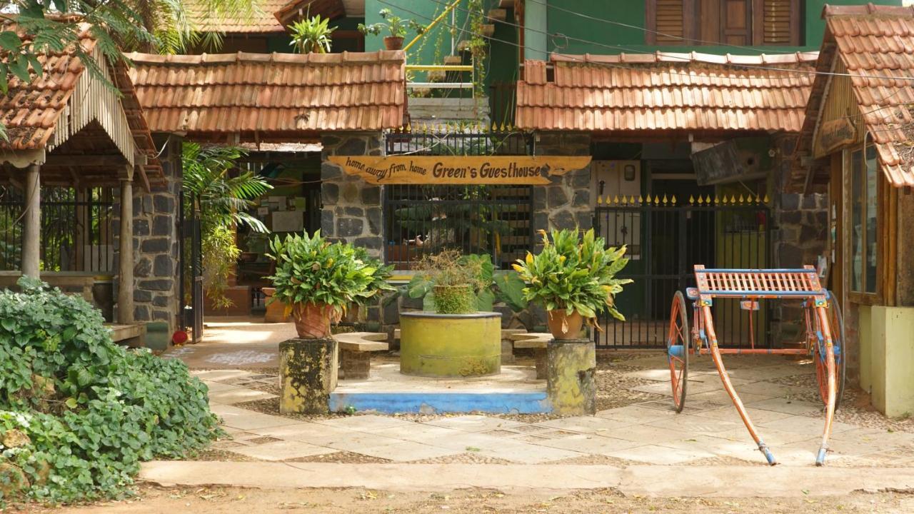 Green'S Guest House Auroville Eksteriør bilde